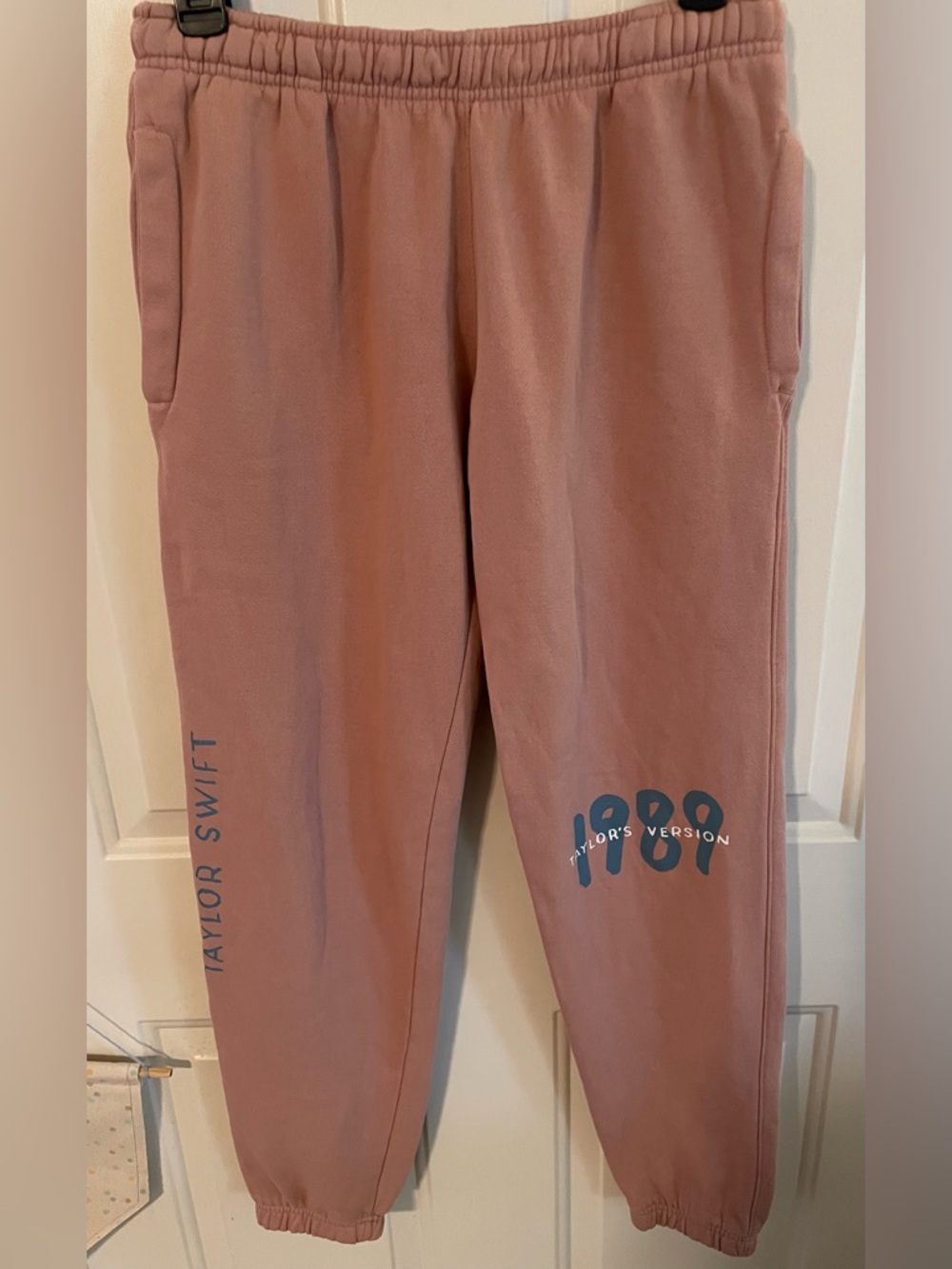 Taylor Swift 1989 joggers